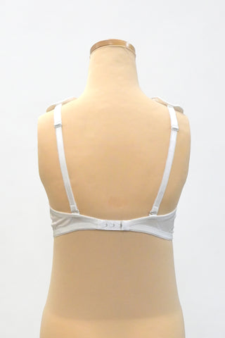 胸元補整ブラジャー